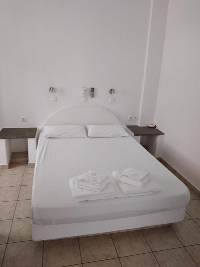 Studios Margarita Platis Gialos  Ngoại thất bức ảnh